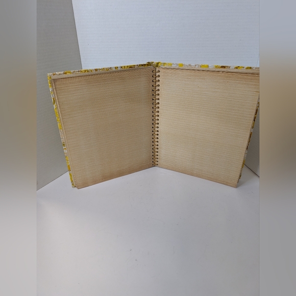 Yellow and White Photo Album From The 1970s - Picture 2 of 3